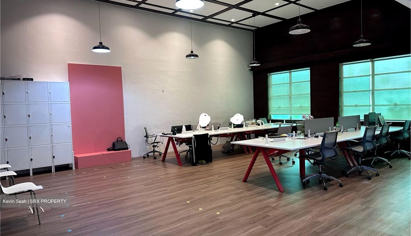 Paragon Medical Centre (D3), Office #452877711